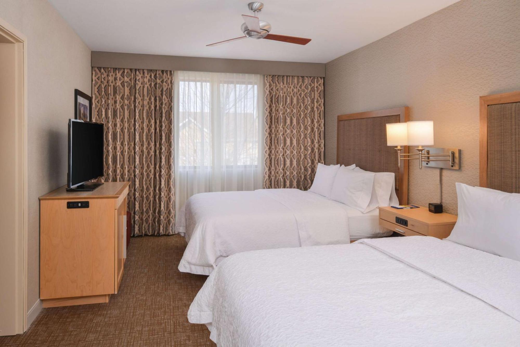 Hampton Inn & Suites Denver-Speer Boulevard Εξωτερικό φωτογραφία